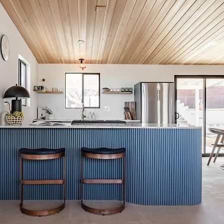 Joshua Tree - Le Tout Petit W Hot Tub Exteriör bild